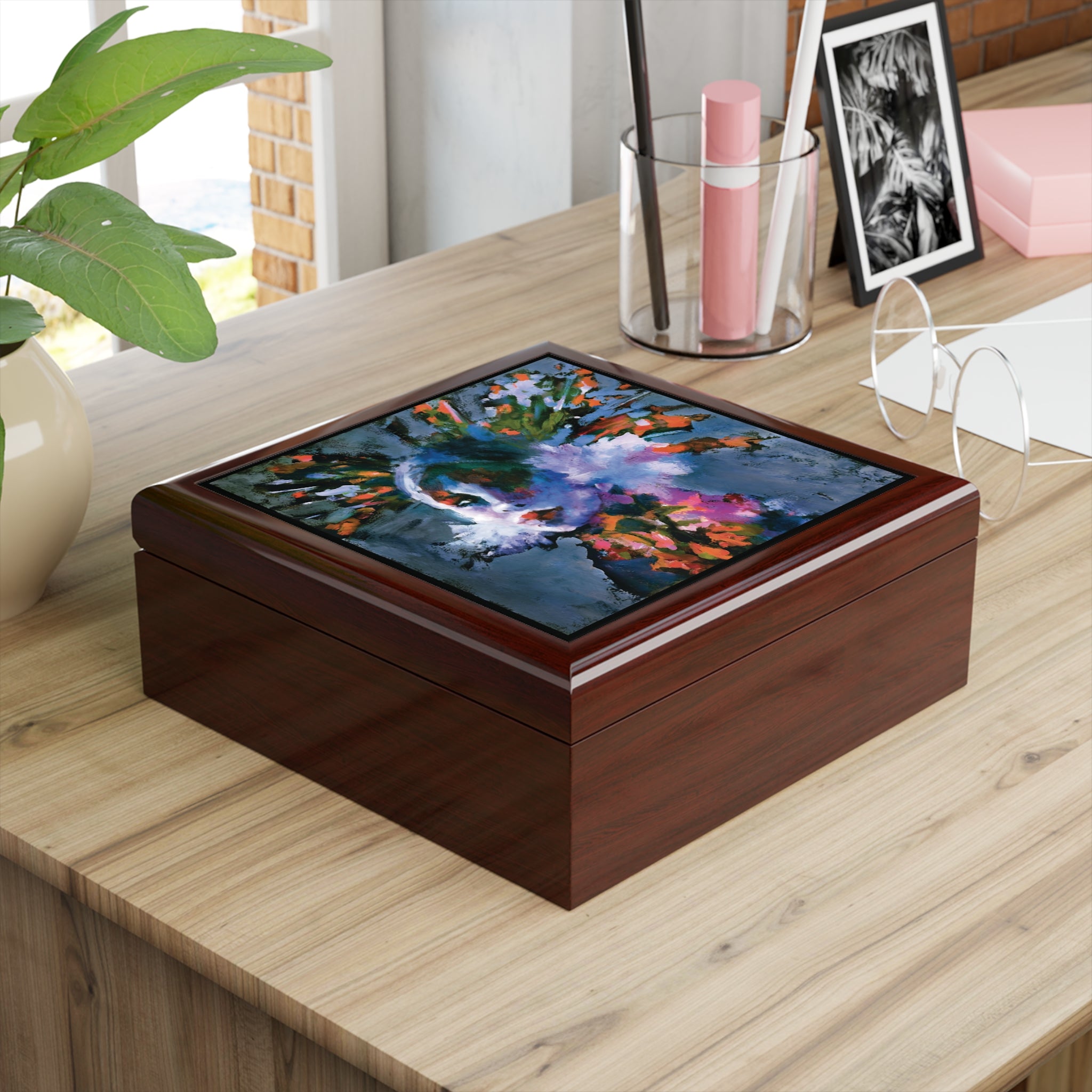 "Royal" Beauty Box